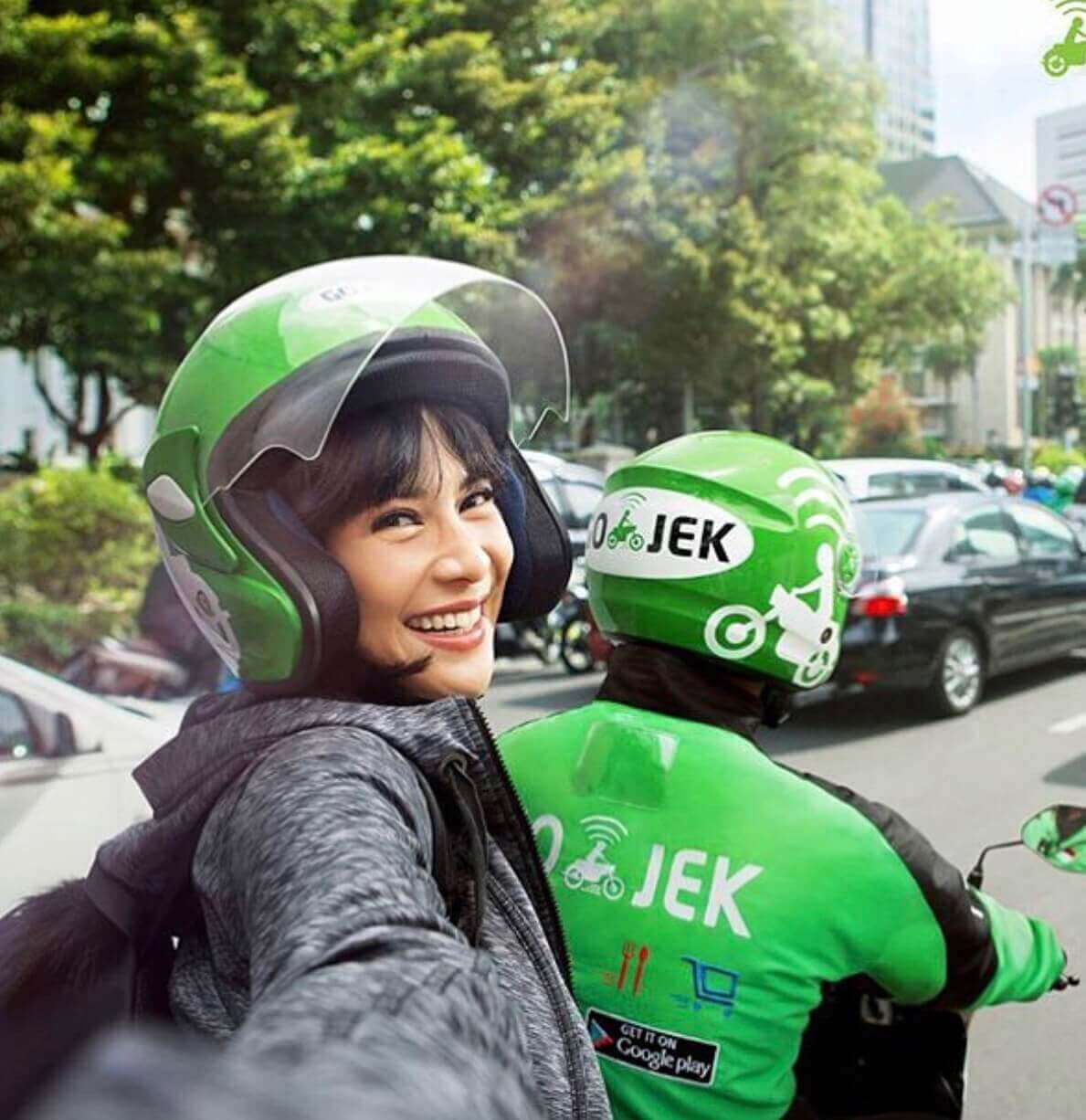 iklan go-jek sekar larasati